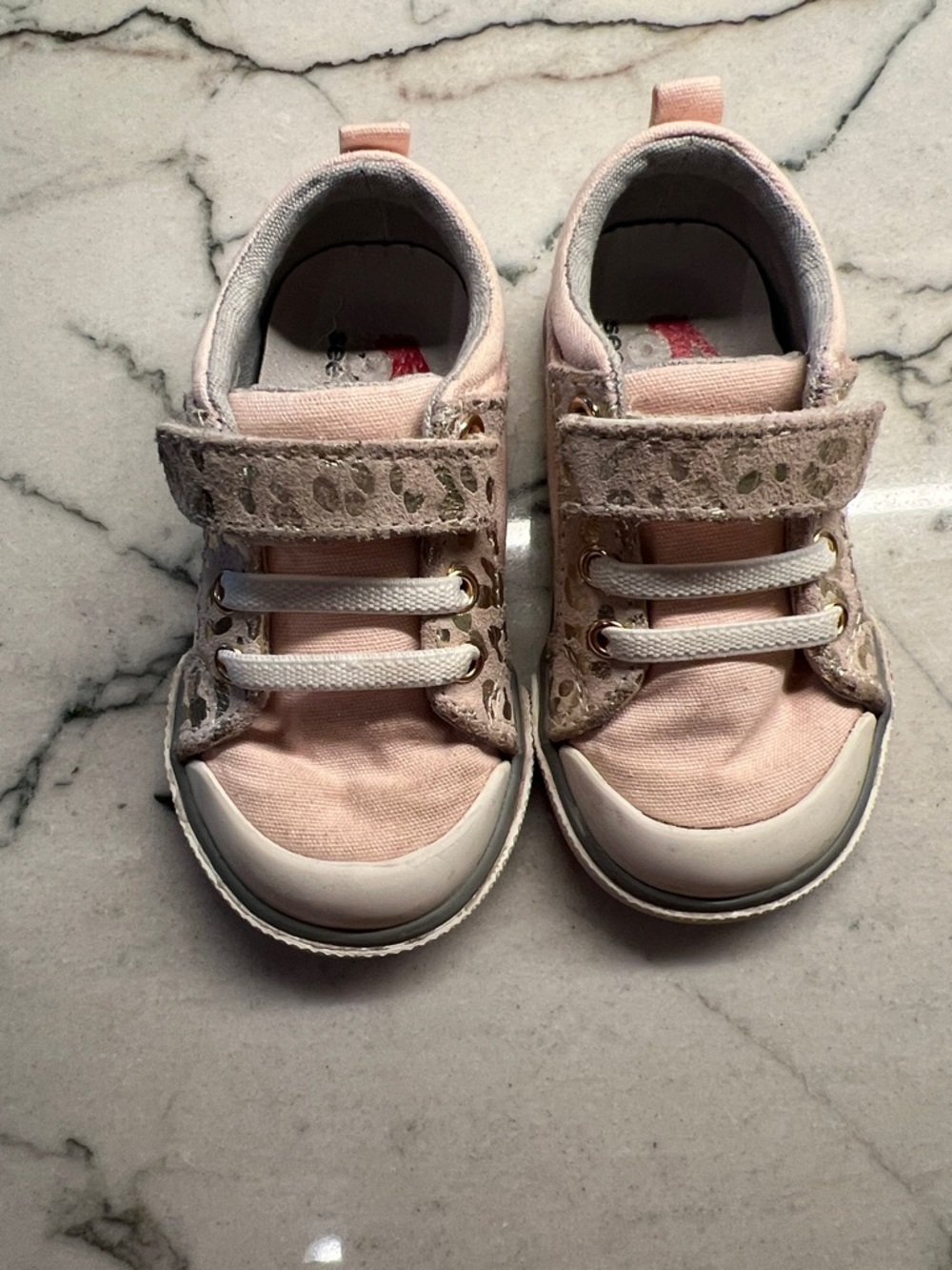 See Kai Run Toddler Pink Canvas Sneakers with Heart-Print Strap